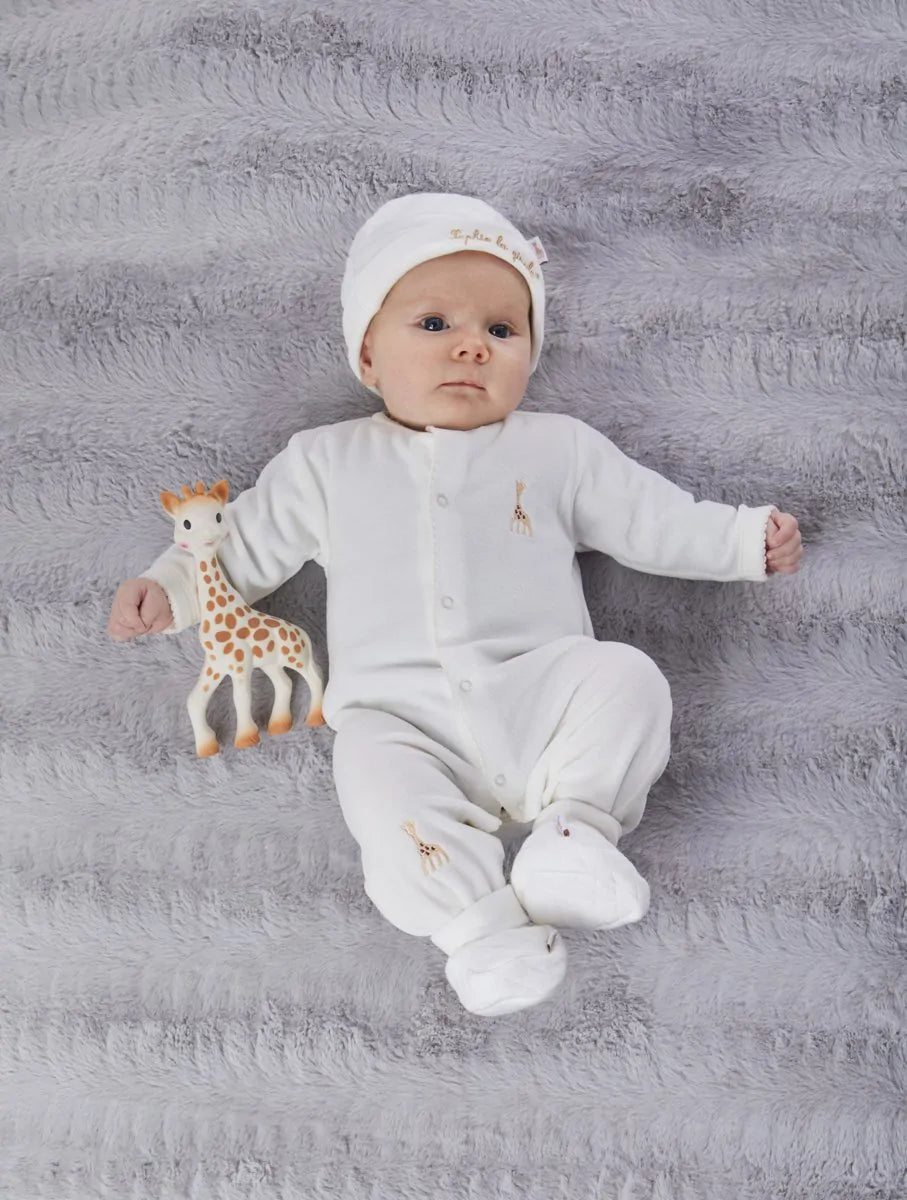 Sophie la girafe – „My Birth Outfit“ სასაჩუქრე ნაკრები