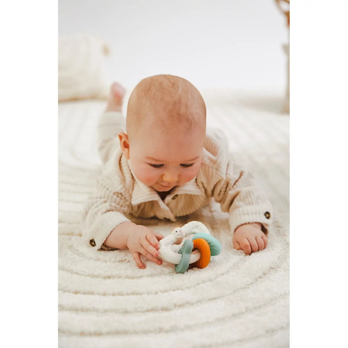 Sophie la girafe ღრძილების მასაჟორი გასაღებები IEUF